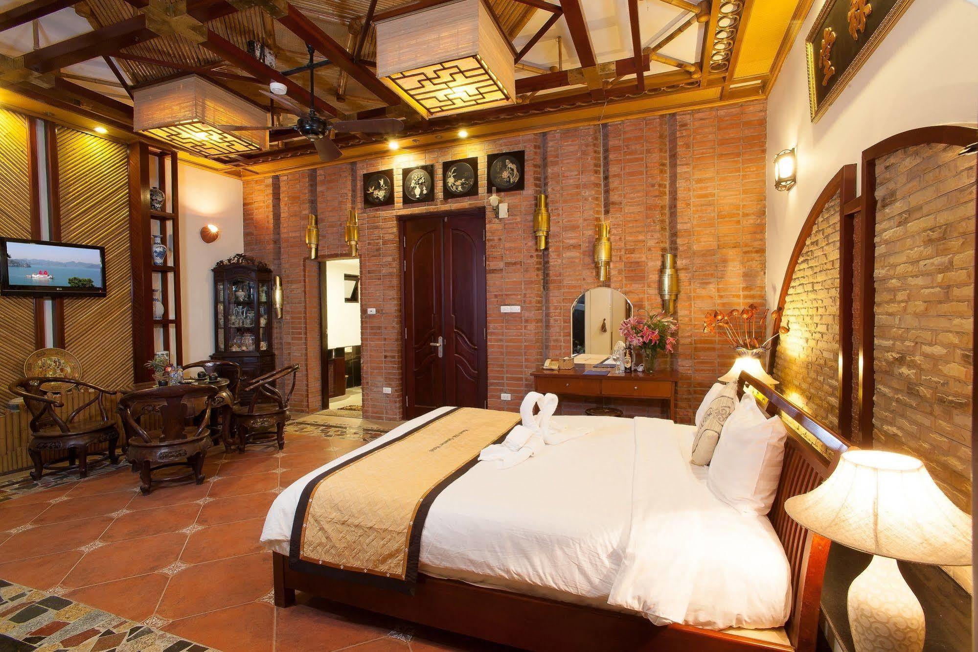 Hanoi Old Quarter Hotel Exterior photo